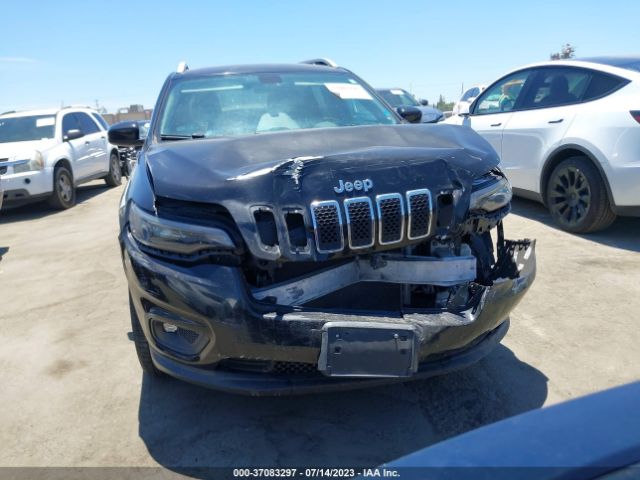 1C4PJMLB6KD181665 Jeep Cherokee Latitude Plus