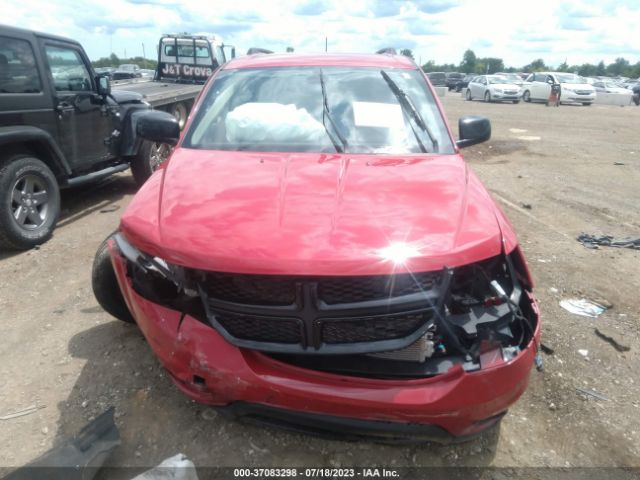 3C4PDCBB3KT718683 Dodge JOURNEY SE