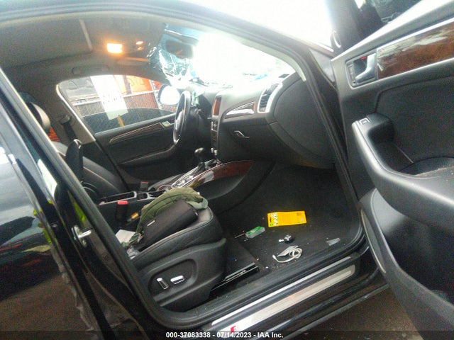 WA1D7AFP2GA013824 Audi Q5 Premium Plus