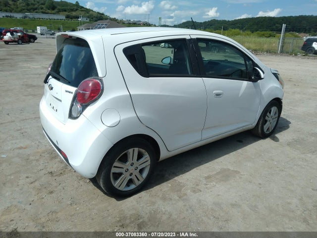 Chevrolet Spark Lt 2014 KL8CD6S97EC584282 Image 4