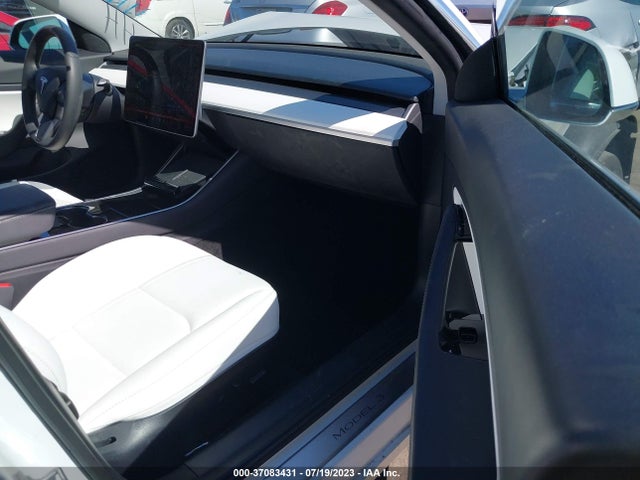 5YJ3E1EBXLF639653 Tesla Model 3 Long Range