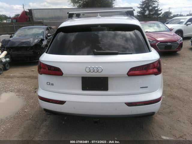 WA1ANAFY9L2120276 Audi Q5 Premium/titanium Premium
