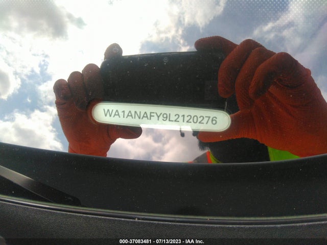 WA1ANAFY9L2120276 Audi Q5 Premium/titanium Premium