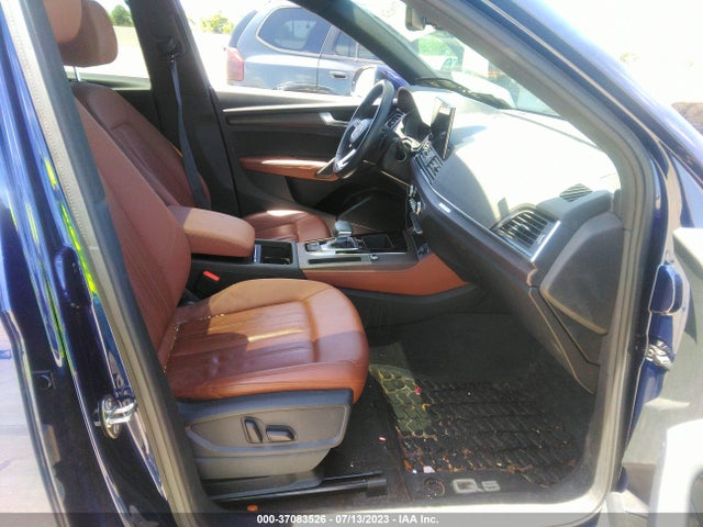 WA1BAAFY1M2044439 Audi Q5 Premium Plus