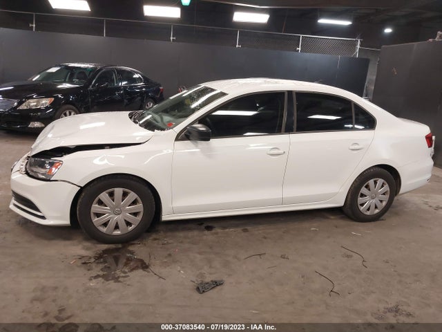 3VW2K7AJ5FM294419 Volkswagen Jetta Sedan 2.0l S W/technology