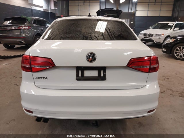 3VW2K7AJ5FM294419 Volkswagen Jetta Sedan 2.0l S W/technology