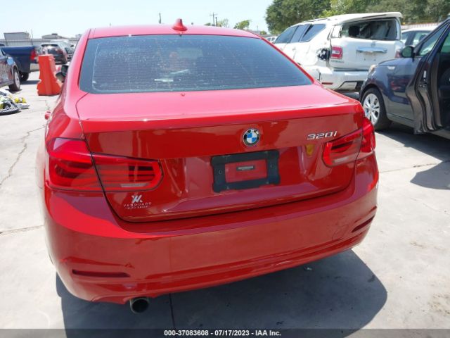 WBA8A9C55GK616462 BMW 3 Series 320i