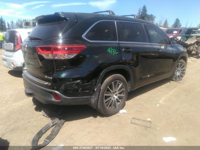 Toyota Highlander Xle/se 2017 5TDJZRFH4HS439013 Image 10