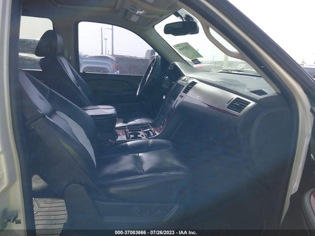 2007 CADILLAC ESCALADE VIN: 1GYEC63837R332189
