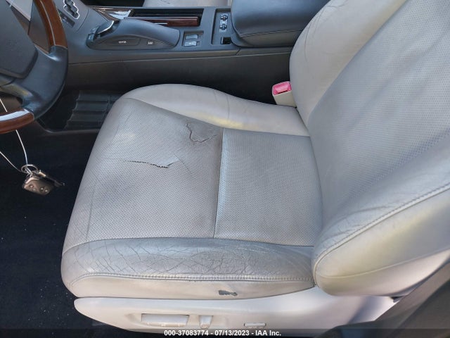 37083774 :رقم المزاد ، JTJBC1BA0A2400798 vin ، 2010 Lexus Rx 450h مزاد بيع