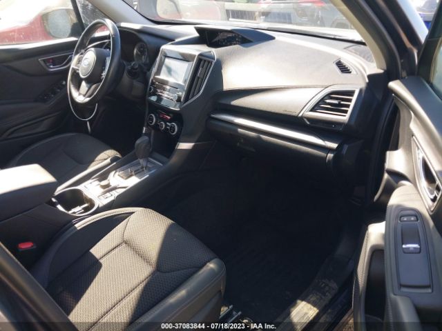 JF2SKAJC9LH418226 Subaru Forester Premium