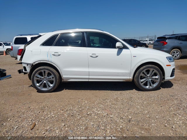 WA1GCCFS3HR006506 Audi Q3 Prestige