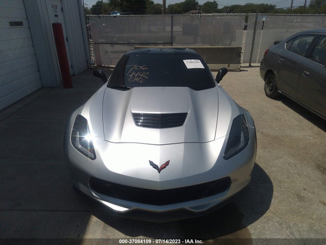2018 Chevrolet Corvette, VIN: 1G1YS2D69J5600729