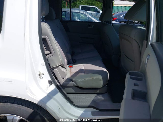 Honda PILOT SE 2015 5FNYF4H36FB060625 Image 8
