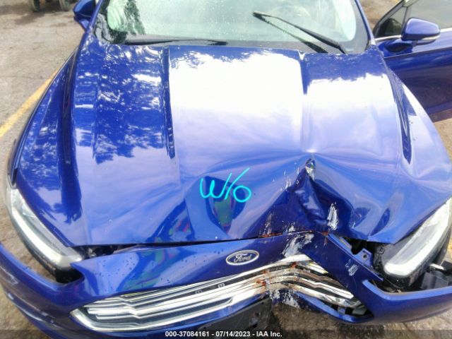 3FA6P0HD7GR102800 Ford FUSION SE
