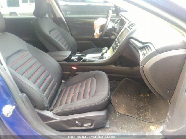 3FA6P0HD7GR102800 Ford FUSION SE