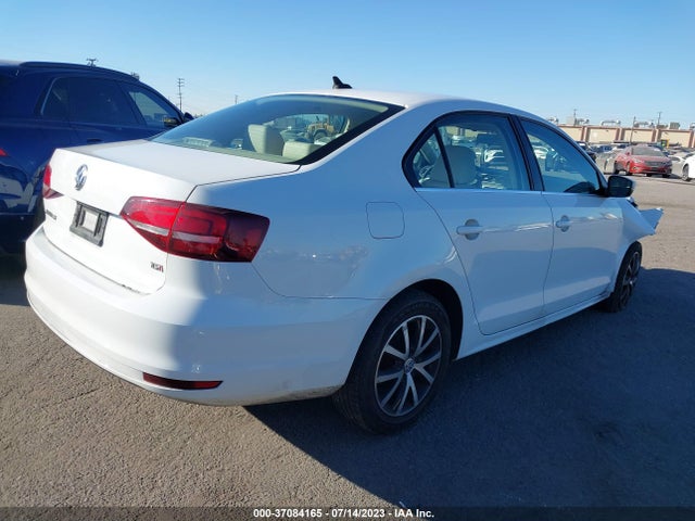 3VWDB7AJ2JM255921 Volkswagen Jetta 1.4t