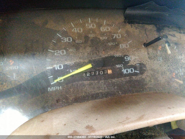 1997 CHEVROLET S-10 LS VIN: 1GCDT19X9V8107099