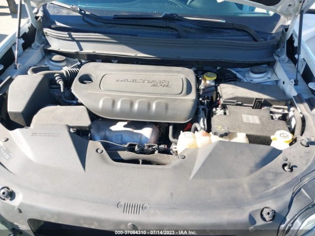 1C4PJLCB0KD455839 Jeep Cherokee Latitude