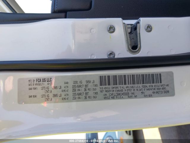 1C4PJLCB0KD455839 Jeep Cherokee Latitude