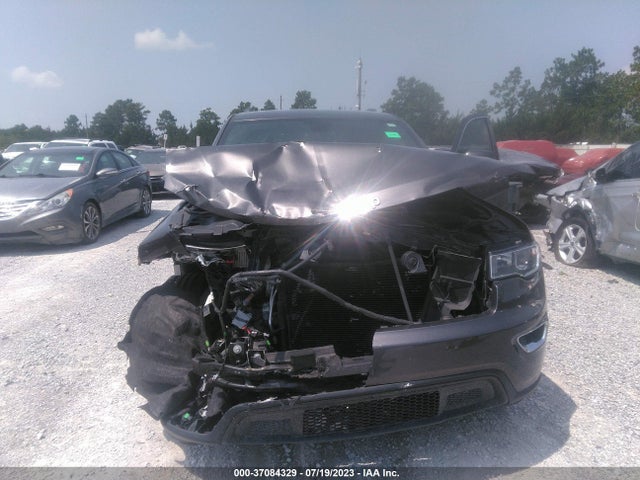 1C4RJEAG7KC850819 Jeep Grand Cherokee Laredo E