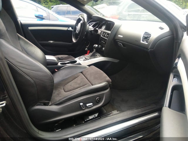 WAUCGAFR9EA043464 Audi S5 Premium Plus