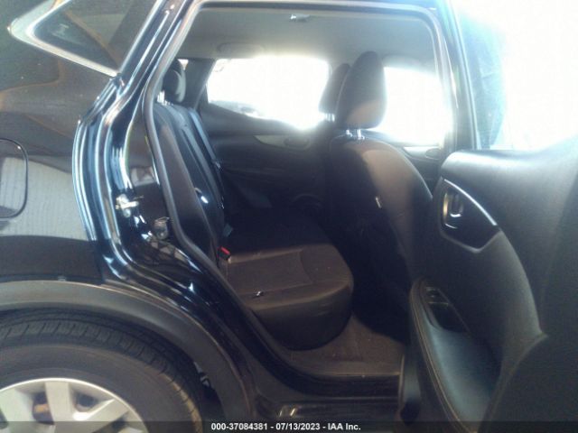 JN1BJ1CP3JW187918 Nissan Rogue Sport S
