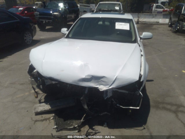 WAUBFAFL2GN015026 Audi A4 PREMIUM