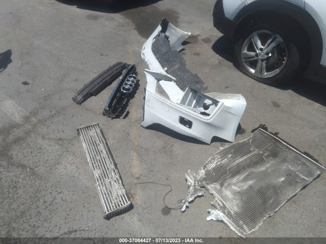 WAUBFAFL2GN015026 Audi A4 PREMIUM