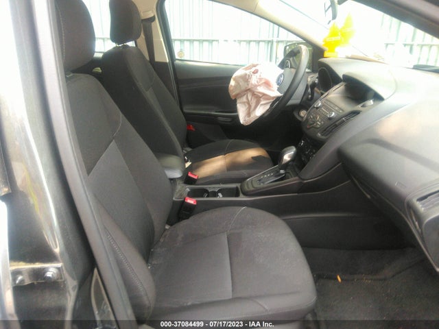2018 FORD FOCUS SE VIN: 1FADP3K23JL274392