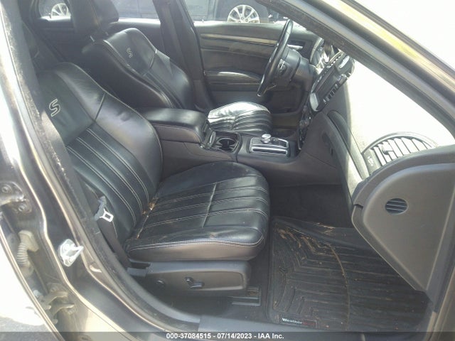 2C3CCABG7GH175635 Chrysler 300 300s