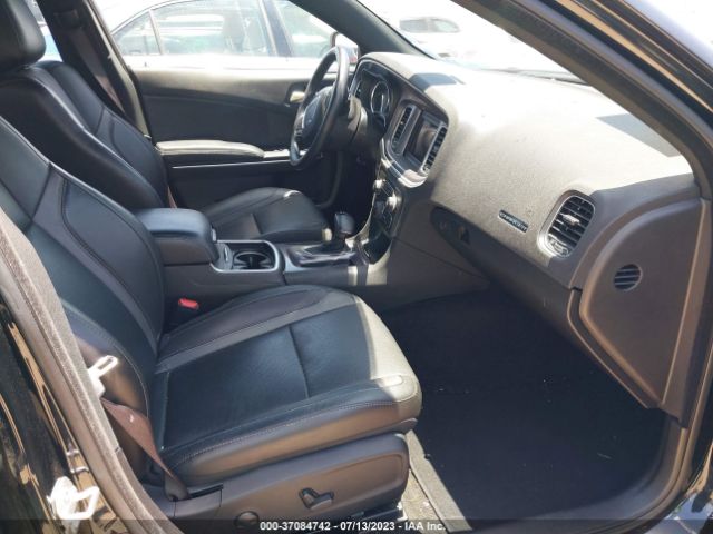 2C3CDXBG6NH152635 Dodge Charger Sxt