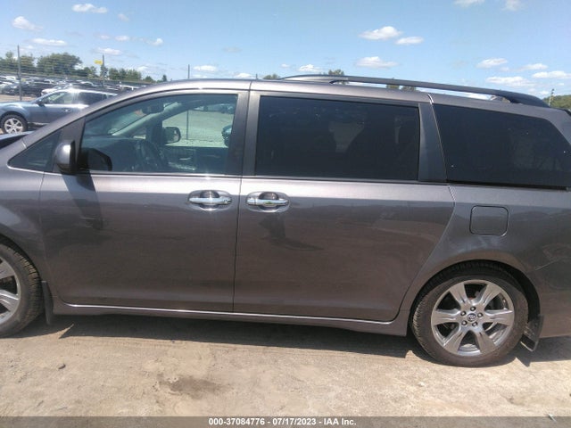 Toyota SIENNA SE 2019 5TDXZ3DC0KS983627 Image 6