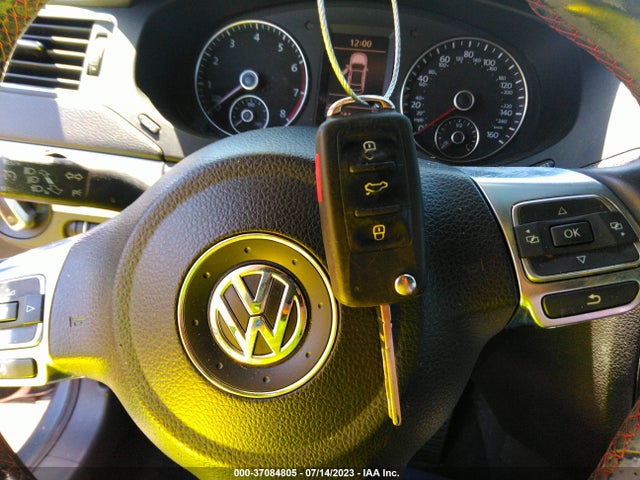 3VW5T7AJ6EM397485 Volkswagen Jetta Sedan Gli