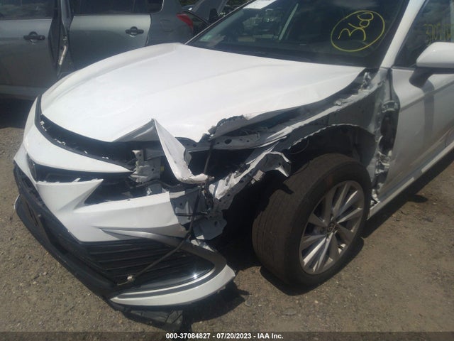 Toyota CAMRY LE 2021 4T1C11AK4MU496057 Image 12