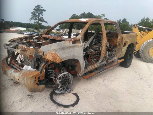 2021 CHEVROLET SILVERADO 1500 1GCUYEED0MZ200302 Photo 1
