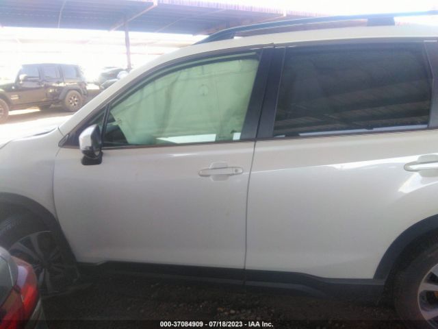JF2SKAUC2KH511860 Subaru Forester Limited