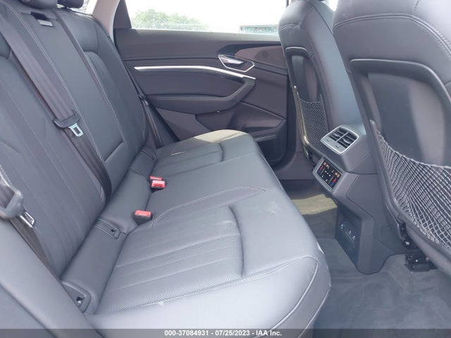 WA1LAAGE7PB003441 Audi E-tron Premium Plus