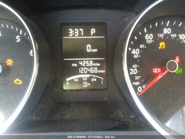 3VWD17AJ4FM323971 Volkswagen Jetta Sedan 1.8t Se W/connectivity