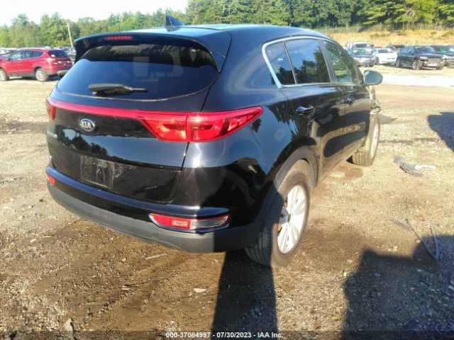 KNDPMCAC1H7163899 KIA Sportage Lx