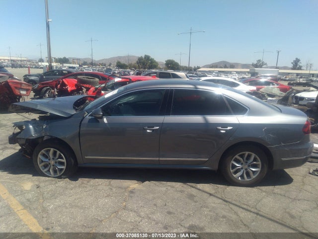 1VWAT7A37HC024347 Volkswagen Passat 1.8t S