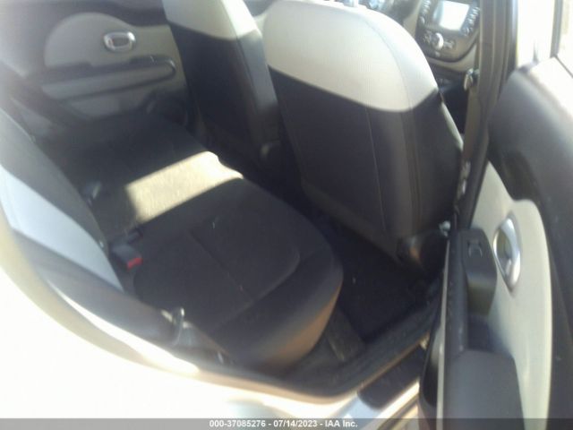 KNDJN2A28K7695162 KIA Soul Base