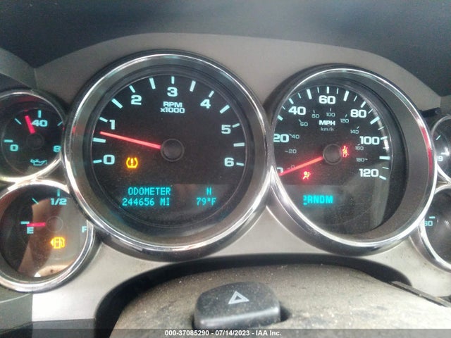 2010 CHEVROLET SILVERADO 1500 LT VIN: 3GCRCSE05AG105200