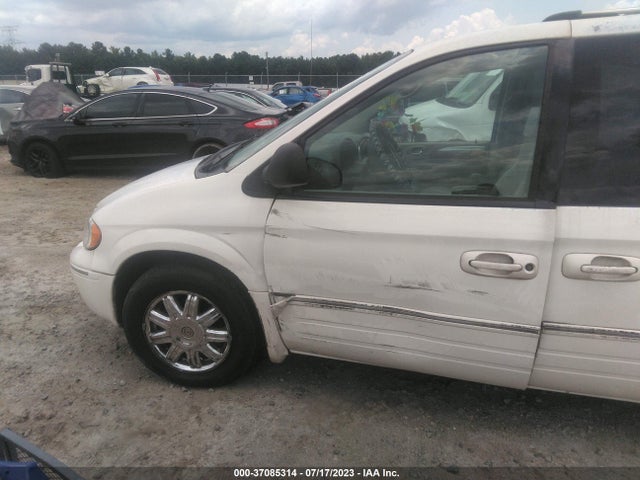2005 CHRYSLER TOWN & COUNTRY LIMITED VIN: 2C4GP64L45R226900