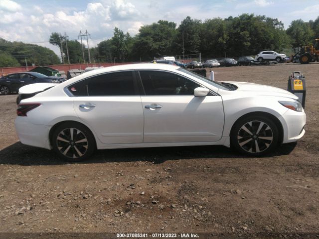 1N4AL3AP0JC107953 Nissan Altima 2.5 Sr
