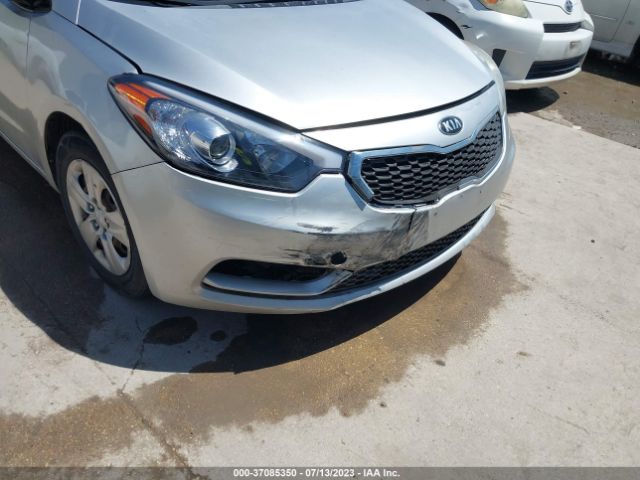 KNAFK4A60F5314769 KIA FORTE LX