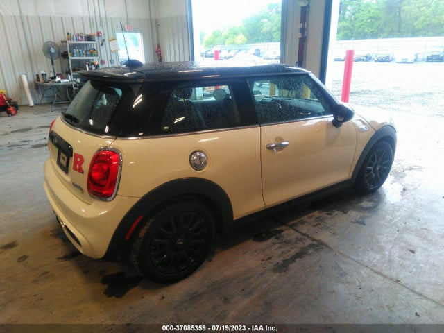 2018 Mini Cooper, VIN: WMWXP7C5XJ2A49125