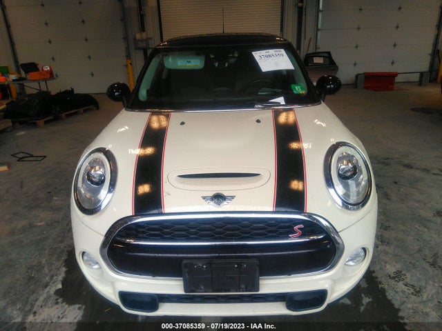 2018 Mini Cooper, VIN: WMWXP7C5XJ2A49125