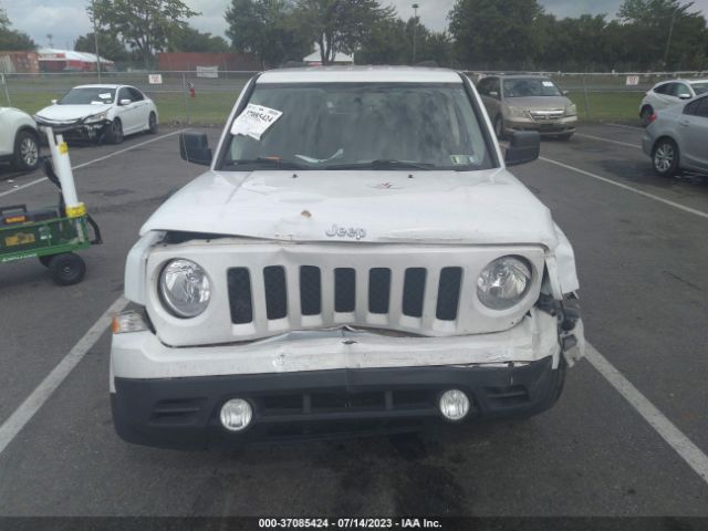 1C4NJRFB6HD124584 Jeep Patriot Latitude