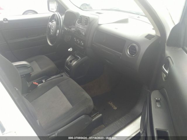 1C4NJRFB6HD124584 Jeep Patriot Latitude